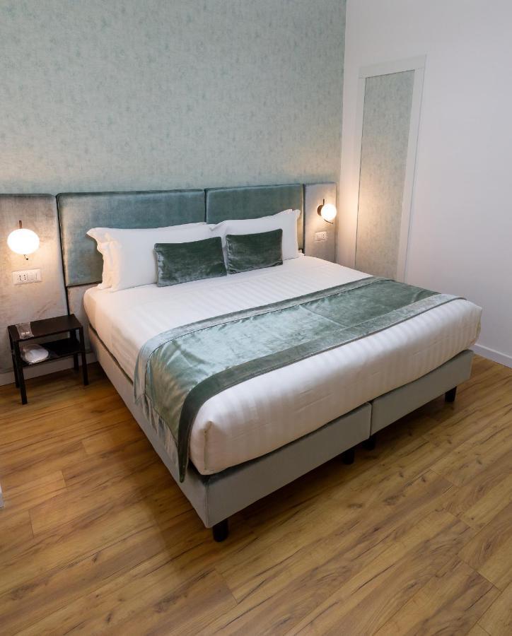 Home At Rome St. Peter Guest House Ngoại thất bức ảnh